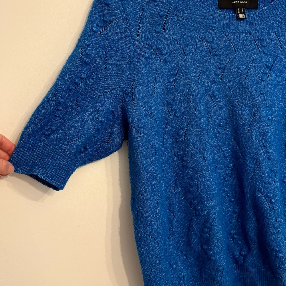 Vero Moda Blue Textured Knit Sweater Top, Size L - Picture 3 of 7